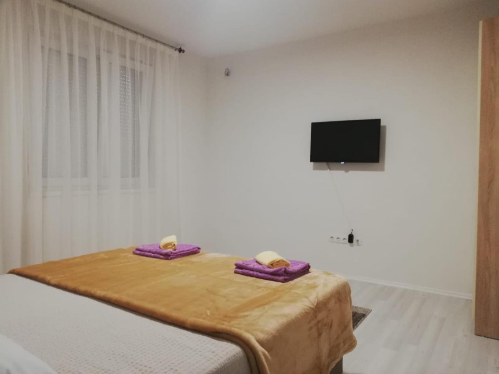 Apartman Gosto โมสตาร์ ภายนอก รูปภาพ